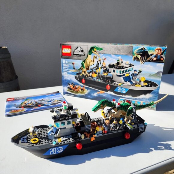LEGO Jurassic World Park Baryonyx Dinosaur Boat Escape 76942 Building Set Toy Se